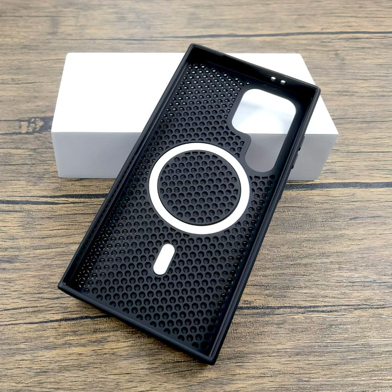Case Luxo com Dissipação de Calor e MagSafe