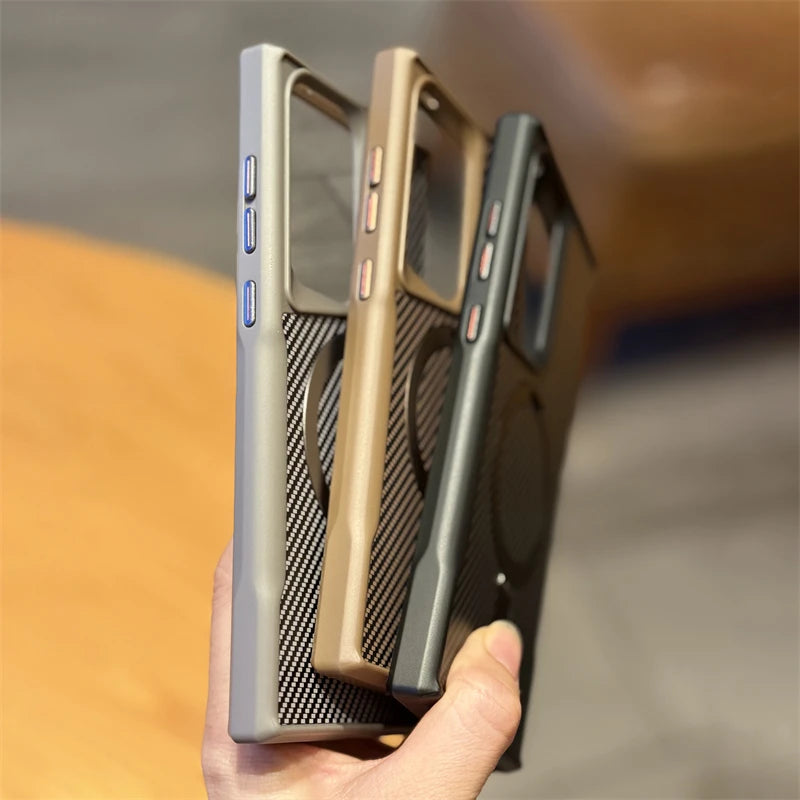 Case Samsung em Carbono Anti impacto e Carregamento MagSafe em fibra de carbono — detalhe proteção | Orbit Cases