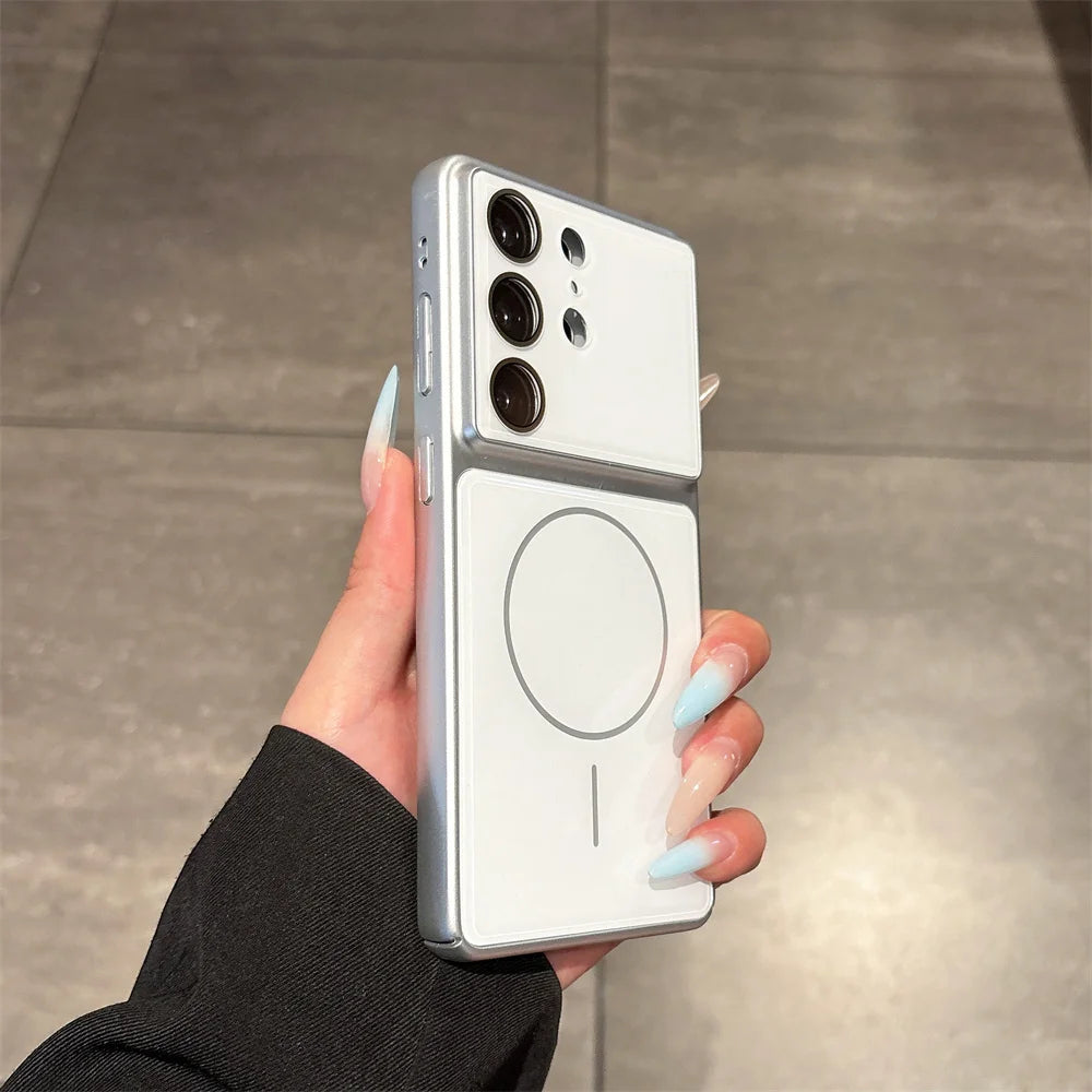 Case Cristalina MagSafe com Acabamento Galvanizado