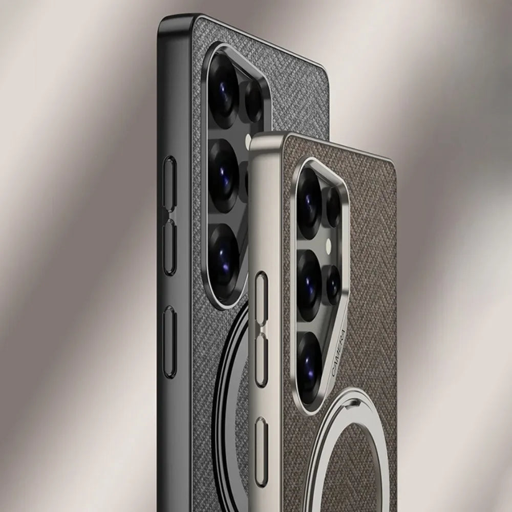 Case Samsung em couro com suporte 360º em couro — em uso | Orbit Cases